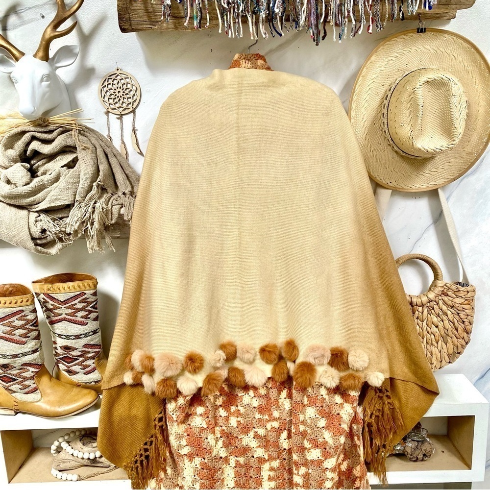 OMBRA fur Pom Pom prairie fields boho scarf/body wrap w cabin cottage vibe